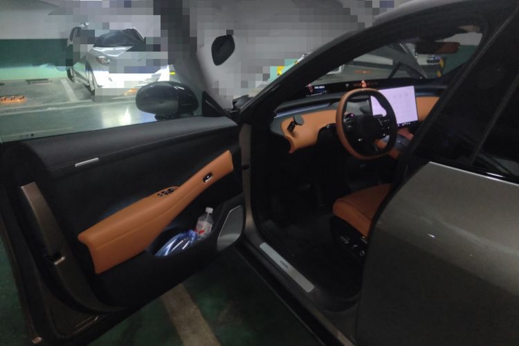 Used Xiaomi Auto YU7 2025 Ultra-Long Range All-Wheel Drive Pro Version Driver Seat