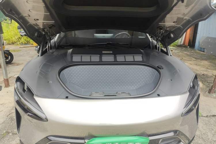 Used Xiaomi Auto YU7 2025 Ultra-Long Range Rear-Wheel Drive Version Engine Bay