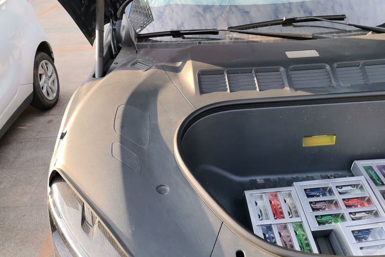 Used Xiaomi Auto YU7 2025 Ultra-Long Range High-Performance All-Wheel-Drive Max Edition Engine Bay Right