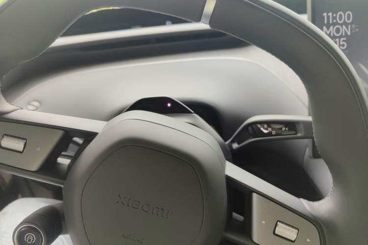 Used Xiaomi Auto YU7 2025 Ultra-Long Range Rear-Wheel Drive Version Instrument Cluster