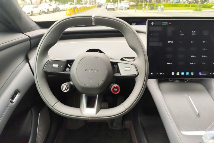 Used Xiaomi Auto YU7 2025 Ultra-Long Range High-Performance All-Wheel-Drive Max Edition Steering Wheel
