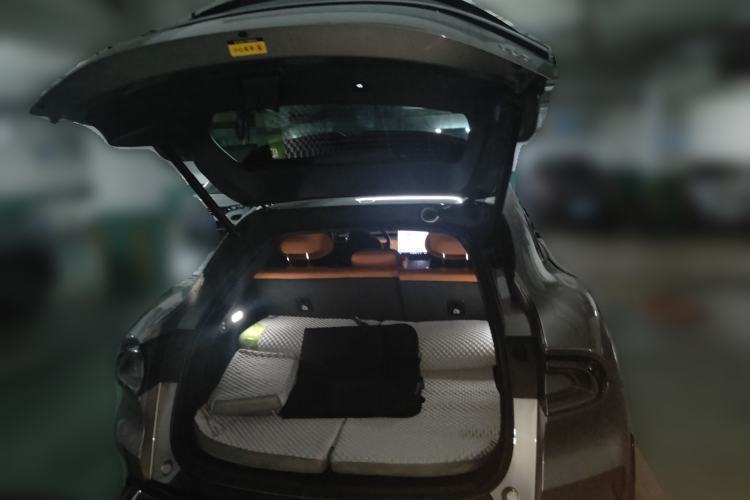 Used Xiaomi Auto YU7 2025 Ultra-Long Range All-Wheel Drive Pro Version Trunk