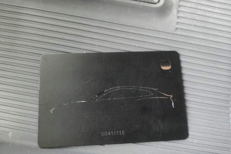Used Xiaomi Auto YU7 2025 Ultra-Long Range Rear-Wheel Drive Version Vehicle Key