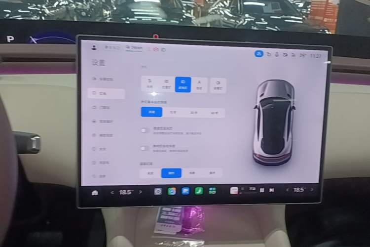 Used Xiaomi Auto YU7 2025 Ultra-Long Range All-Wheel Drive Pro Version Audio And AC Panel