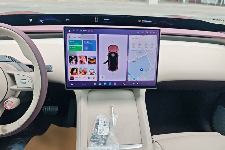 Used Xiaomi Auto YU7 2025 Ultra-Long Range High-Performance All-Wheel-Drive Max Edition Audio And AC Panel