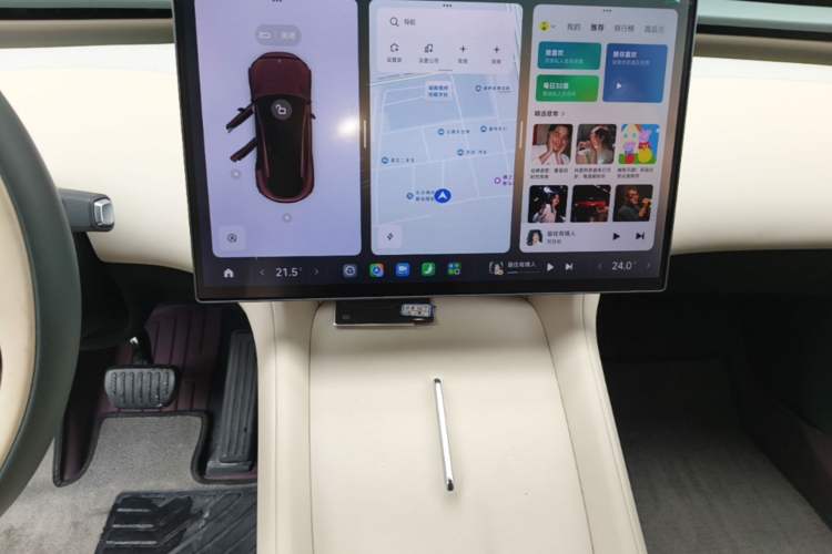 Used Xiaomi Auto YU7 2025 Ultra-Long Range All-Wheel Drive Pro Version Audio And AC Panel