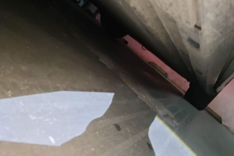 Used Xiaomi Auto YU7 2025 Ultra-Long Range High-Performance All-Wheel-Drive Max Edition Chassis Front Left