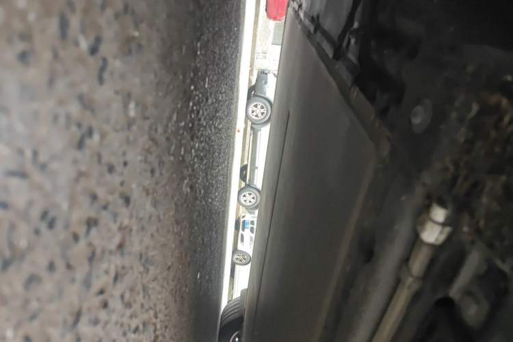 Used Xiaomi Auto YU7 2025 Ultra-Long Range Rear-Wheel Drive Version Chassis Front Left