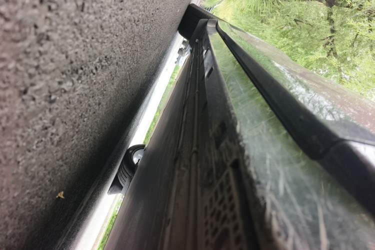 Used Xiaomi Auto YU7 2025 Ultra-Long Range High-Performance All-Wheel-Drive Max Edition Chassis Front Right