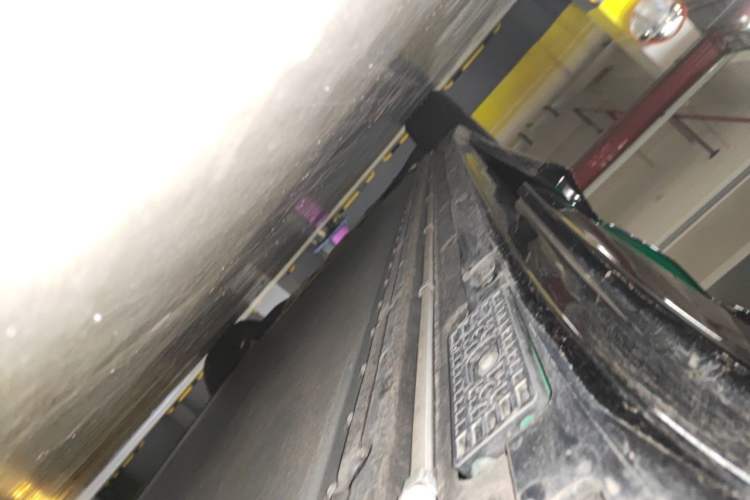Used Xiaomi Auto YU7 2025 Ultra-Long Range High-Performance All-Wheel-Drive Max Edition Chassis Rear Left