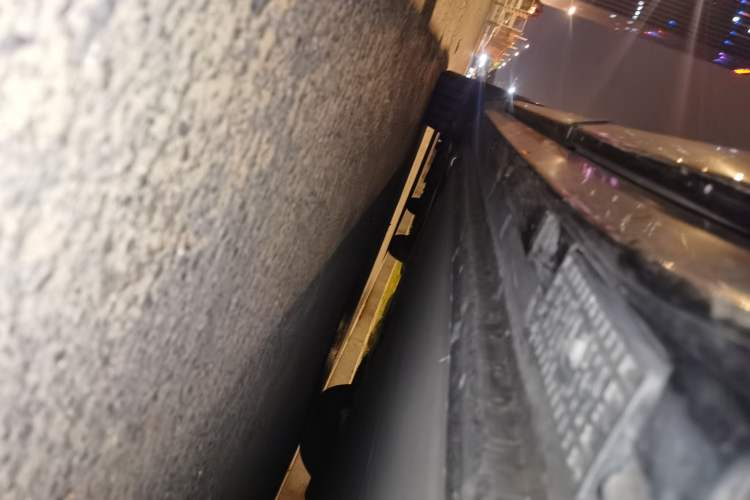 Used Xiaomi Auto YU7 2025 Ultra-Long Range High-Performance All-Wheel-Drive Max Edition Chassis Rear Left