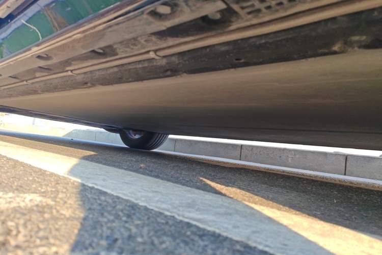 Used Xiaomi Auto YU7 2025 Ultra-Long Range All-Wheel Drive Pro Version Chassis Rear Left