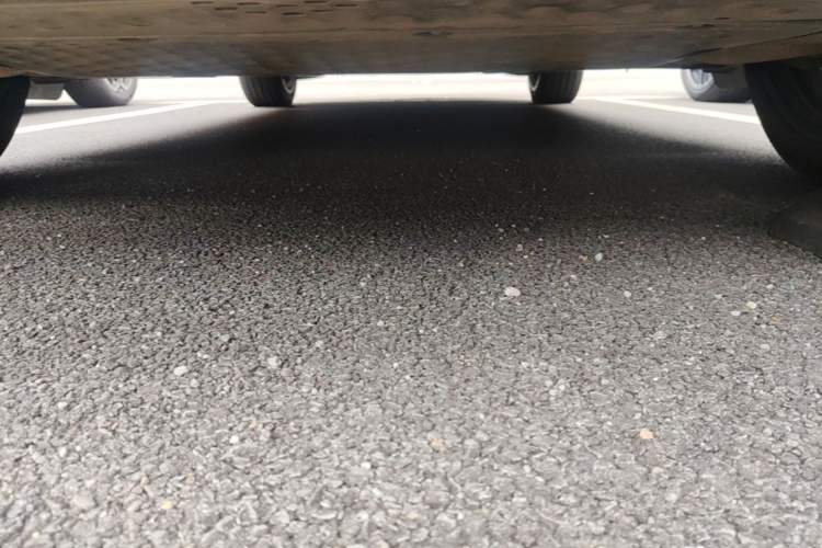 Used Xiaomi Auto YU7 2025 Ultra-Long Range High-Performance All-Wheel-Drive Max Edition Chassis Rear