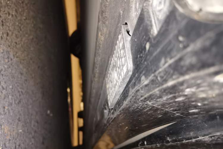 Used Xiaomi Auto YU7 2025 Ultra-Long Range High-Performance All-Wheel-Drive Max Edition Chassis Rear Right