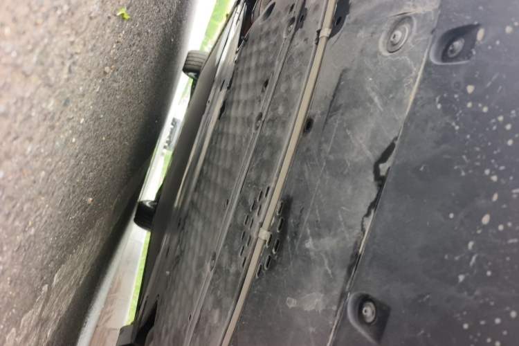 Used Xiaomi Auto YU7 2025 Ultra-Long Range High-Performance All-Wheel-Drive Max Edition Chassis Rear