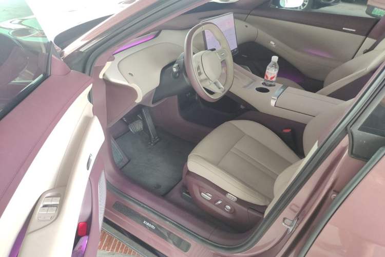 Used Xiaomi Auto YU7 2025 Ultra-Long Range High-Performance All-Wheel-Drive Max Edition Driver Seat