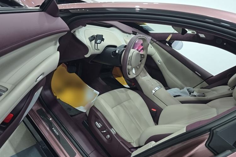 Used Xiaomi Auto YU7 2025 Ultra-Long Range High-Performance All-Wheel-Drive Max Edition Driver Seat
