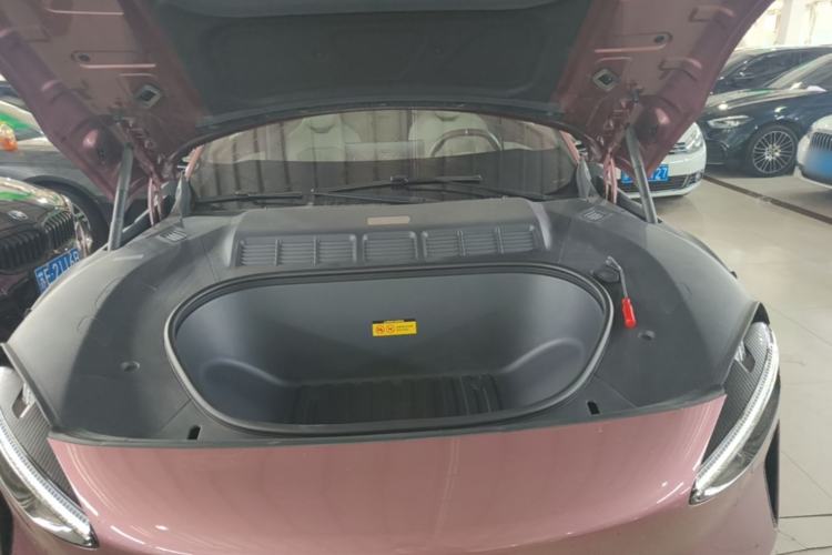 Used Xiaomi Auto YU7 2025 Ultra-Long Range High-Performance All-Wheel-Drive Max Edition Engine Bay