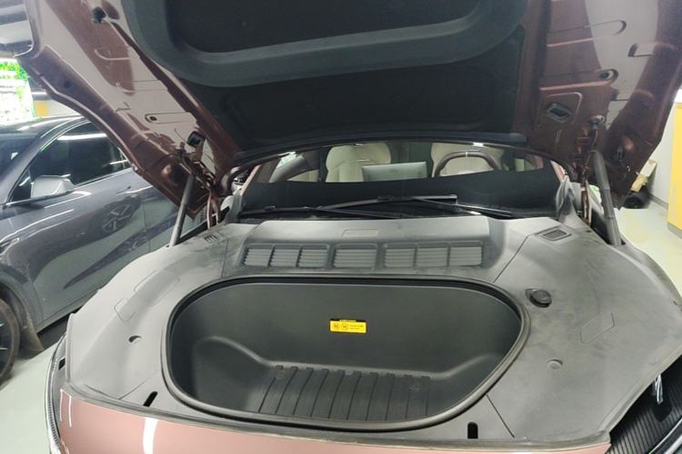 Used Xiaomi Auto YU7 2025 Ultra-Long Range High-Performance All-Wheel-Drive Max Edition Engine Bay