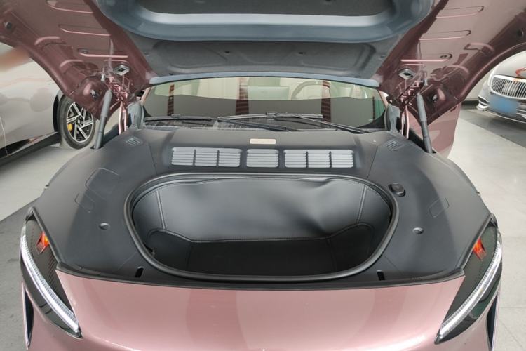 Used Xiaomi Auto YU7 2025 Ultra-Long Range All-Wheel Drive Pro Version Engine Bay