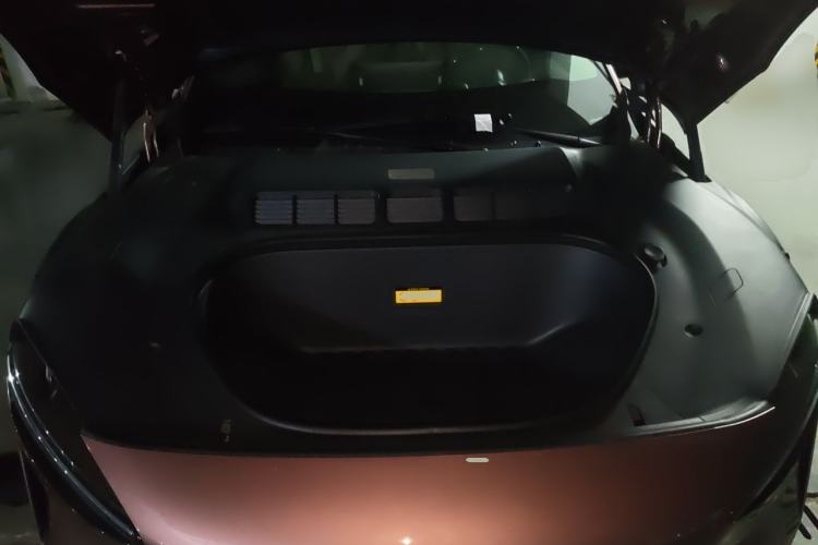 Used Xiaomi Auto YU7 2025 Ultra-Long Range High-Performance All-Wheel-Drive Max Edition Engine Bay