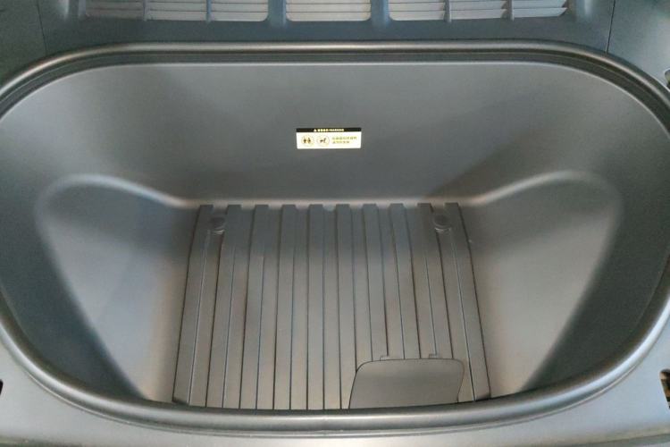 Used Xiaomi Auto YU7 2025 Ultra-Long Range High-Performance All-Wheel-Drive Max Edition Engine Bay