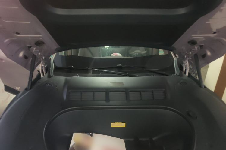 Used Xiaomi Auto YU7 2025 Ultra-Long Range High-Performance All-Wheel-Drive Max Edition Engine Bay