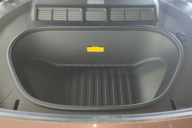 Used Xiaomi Auto YU7 2025 Ultra-Long Range High-Performance All-Wheel-Drive Max Edition Engine Bay