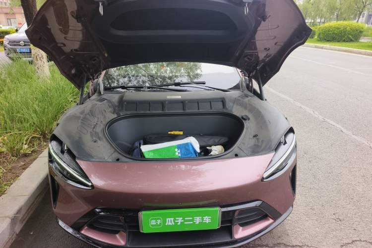 Used Xiaomi Auto YU7 2025 Ultra-Long Range High-Performance All-Wheel-Drive Max Edition Engine Bay
