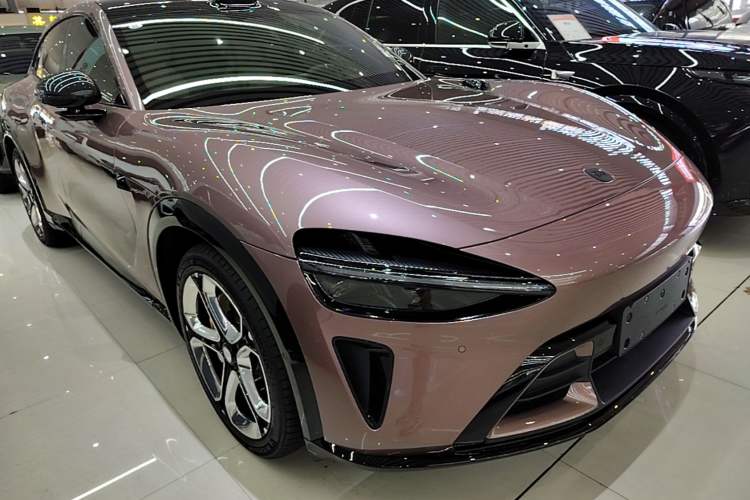 Used Xiaomi Auto YU7 2025 Ultra-Long Range High-Performance All-Wheel-Drive Max Edition Exterior 1