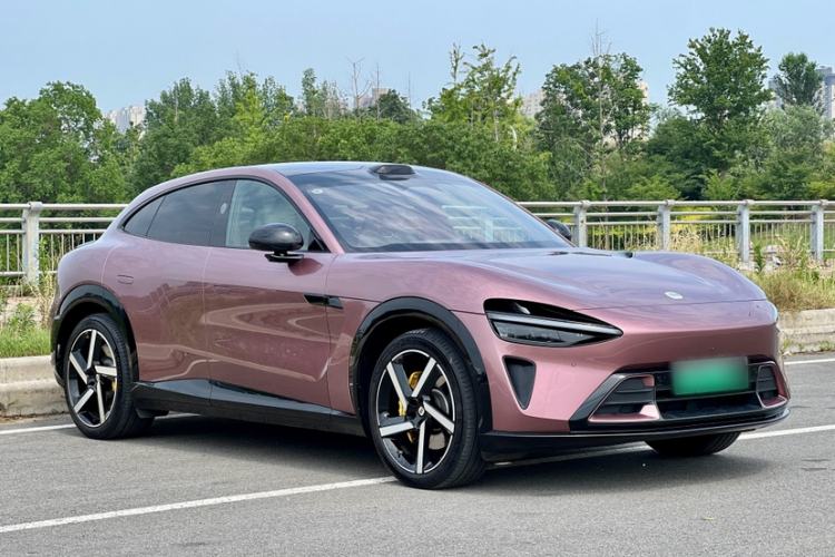 Used Xiaomi Auto YU7 2025 Ultra-Long Range High-Performance All-Wheel-Drive Max Edition Exterior 3