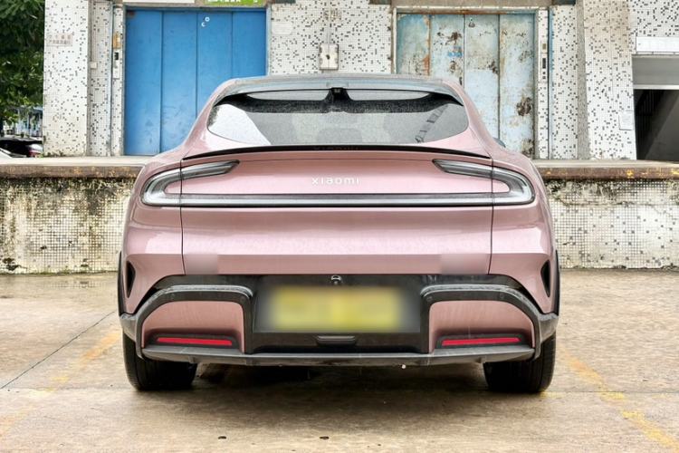 Used Xiaomi Auto YU7 2025 Ultra-Long Range High-Performance All-Wheel-Drive Max Edition Exterior 4