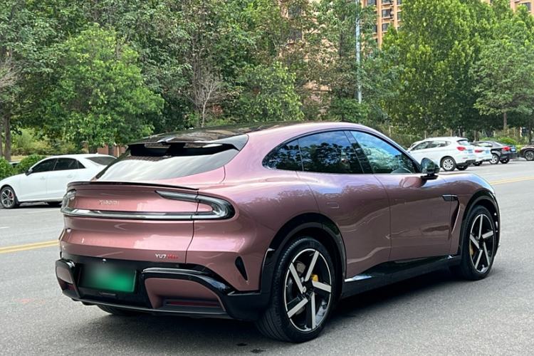Used Xiaomi Auto YU7 2025 Ultra-Long Range High-Performance All-Wheel-Drive Max Edition Exterior 4