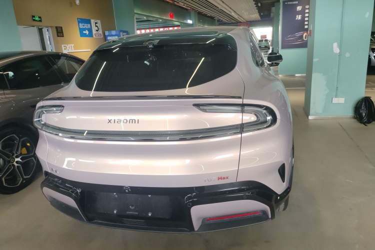 Used Xiaomi Auto YU7 2025 Ultra-Long Range High-Performance All-Wheel-Drive Max Edition Exterior 4