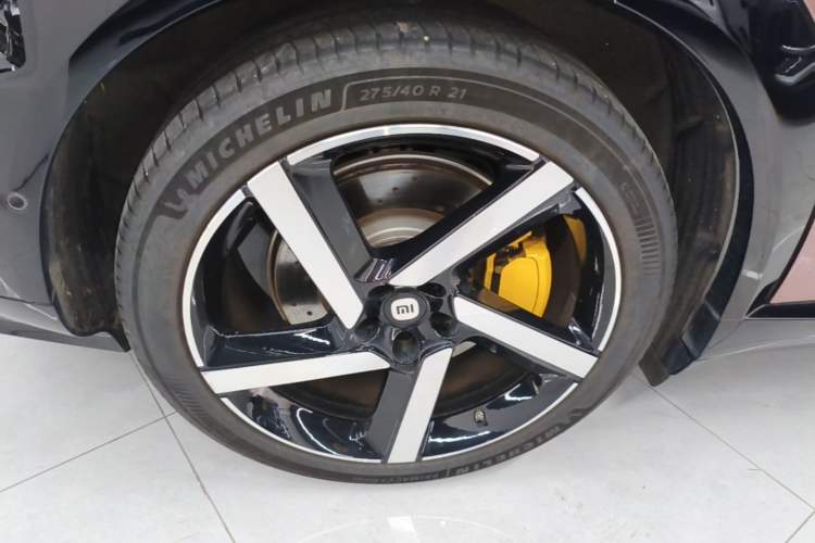 Used Xiaomi Auto YU7 2025 Ultra-Long Range High-Performance All-Wheel-Drive Max Edition Exterior 5