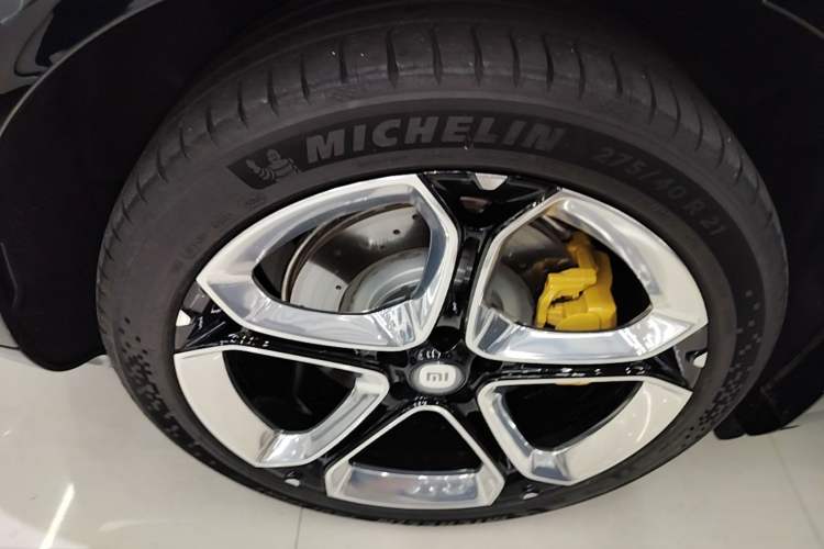 Used Xiaomi Auto YU7 2025 Ultra-Long Range High-Performance All-Wheel-Drive Max Edition Exterior 5