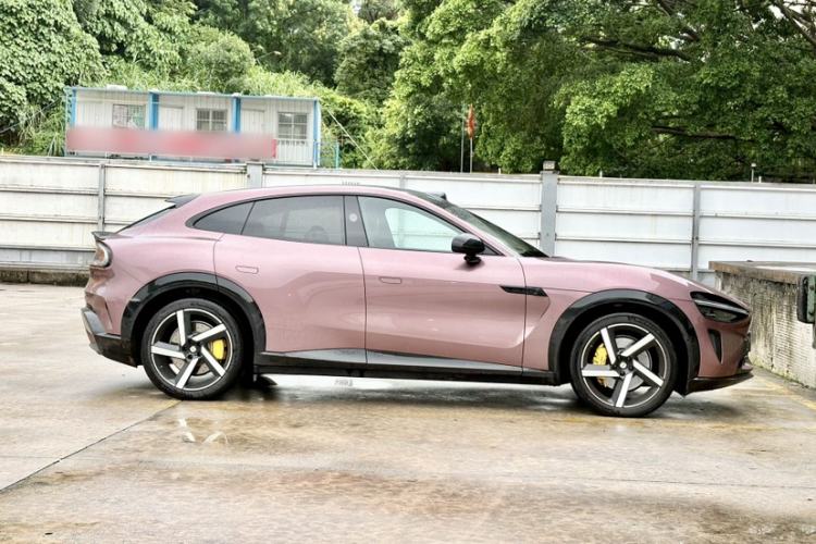Used Xiaomi Auto YU7 2025 Ultra-Long Range High-Performance All-Wheel-Drive Max Edition Exterior 7