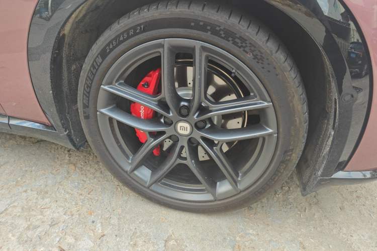 Used Xiaomi Auto YU7 2025 Ultra-Long Range High-Performance All-Wheel-Drive Max Edition Exterior 7