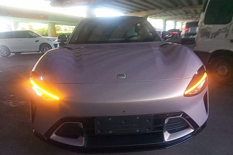 Used Xiaomi Auto YU7 2025 Ultra-Long Range High-Performance All-Wheel-Drive Max Edition Front