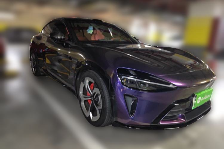 Used Xiaomi Auto YU7 2025 Ultra-Long Range High-Performance All-Wheel-Drive Max Edition Front Right 45 Deg