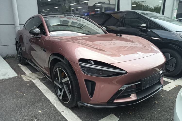 Used Xiaomi Auto YU7 2025 Ultra-Long Range High-Performance All-Wheel-Drive Max Edition Front Right 45 Deg