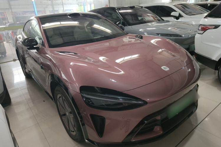 Used Xiaomi Auto YU7 2025 Ultra-Long Range High-Performance All-Wheel-Drive Max Edition Front Right 45 Deg