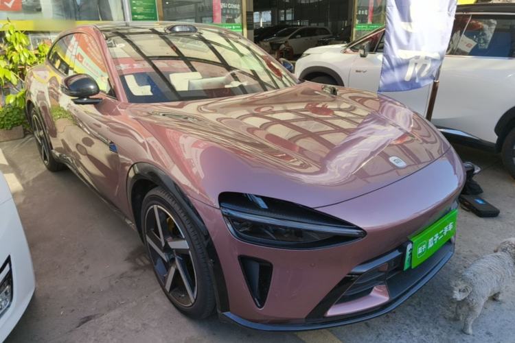 Used Xiaomi Auto YU7 2025 Ultra-Long Range High-Performance All-Wheel-Drive Max Edition Front Right 45 Deg