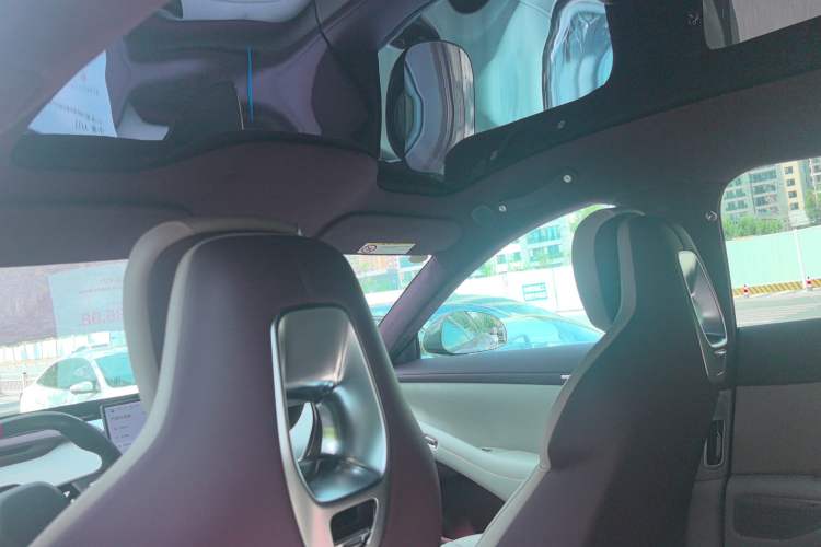 Used Xiaomi Auto YU7 2025 Ultra-Long Range High-Performance All-Wheel-Drive Max Edition Headliner