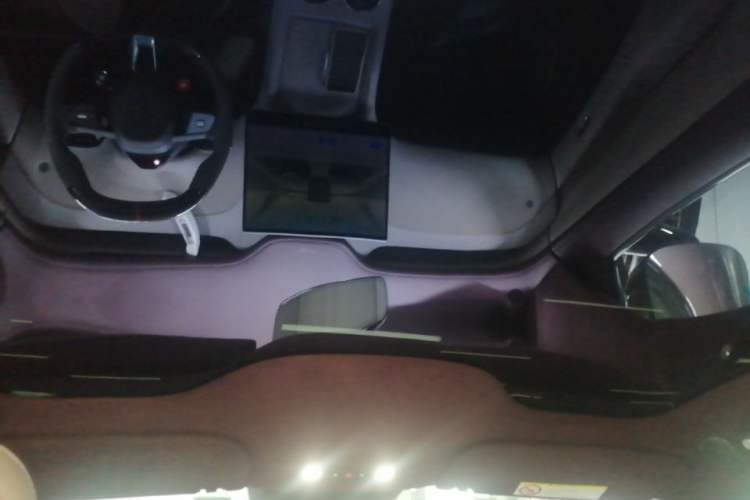 Used Xiaomi Auto YU7 2025 Ultra-Long Range High-Performance All-Wheel-Drive Max Edition Headliner