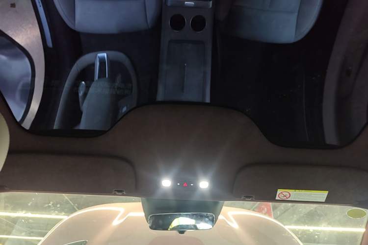Used Xiaomi Auto YU7 2025 Ultra-Long Range High-Performance All-Wheel-Drive Max Edition Headliner