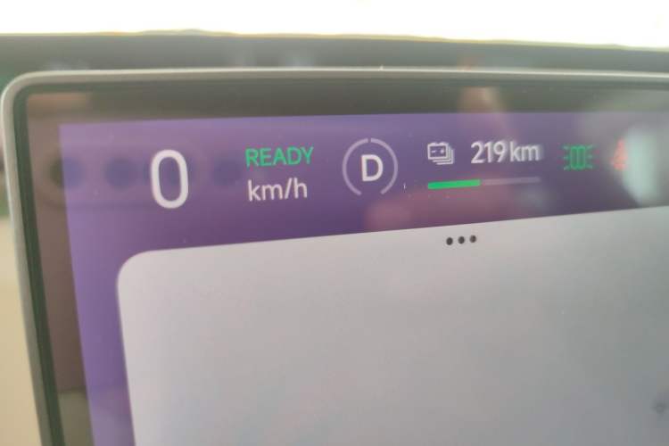 Used Xiaomi Auto YU7 2025 Ultra-Long Range High-Performance All-Wheel-Drive Max Edition Instrument Cluster