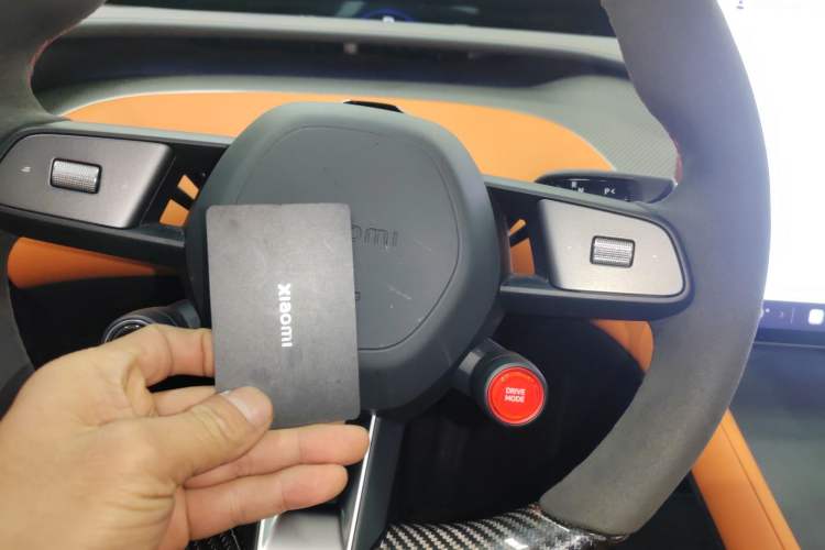 Used Xiaomi Auto YU7 2025 Ultra-Long Range High-Performance All-Wheel-Drive Max Edition Interior 1
