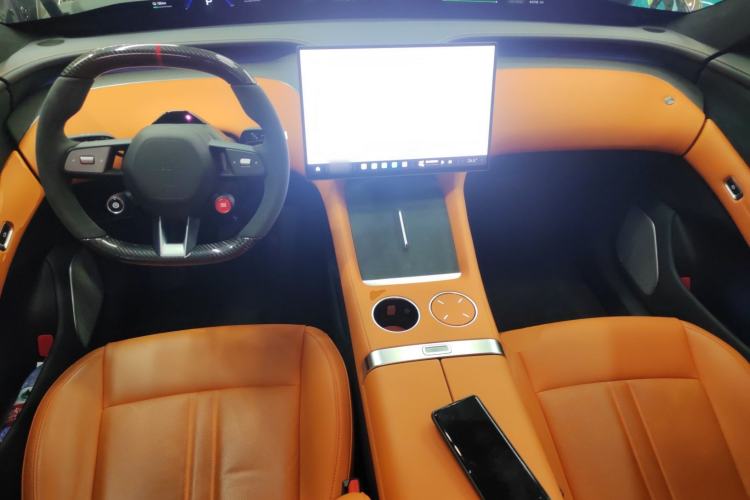 Used Xiaomi Auto YU7 2025 Ultra-Long Range High-Performance All-Wheel-Drive Max Edition Interior 2