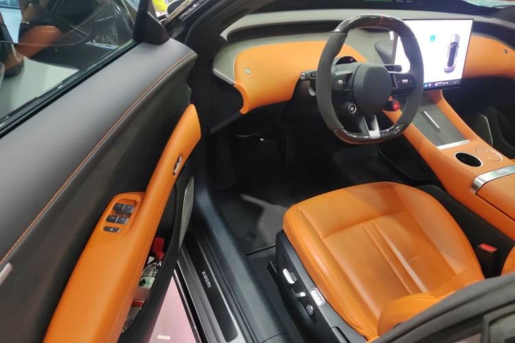 Used Xiaomi Auto YU7 2025 Ultra-Long Range High-Performance All-Wheel-Drive Max Edition Interior 3